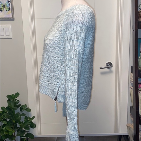 Soft Cropped Mint Sweater - Picture 2 of 5